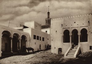 طنجة، بيت الكنز والمحكمة (صورة فوتوغرافية بالأبيض والأسود) بواسطة المصور الأوروبي