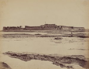 الجزء الخارجي من حصن تاكو الشمالي على نهر بيهو ، يُظهر المدخل الإنجليزي والفرنسي ، 21 أغسطس 1860 بواسطة فيليس بيتو