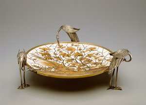 كوبيه ، c.1878 (نحاس فضي ، تطعيمات من العاج ، سبائك النحاس والخشب)
