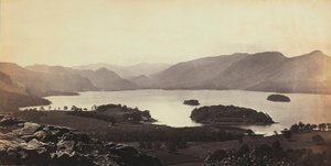 البحيرة بالقرب من Derwentwater في بريطانيا العظمى. بواسطة فرانسيس فريث