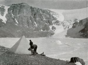 The Devils Punch Bowl ، Cwm فارغة في الزاوية الجنوبية الغربية من ميناء الجرانيت ، 1912 ، 1913