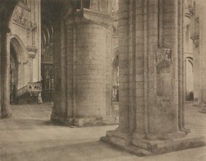 عمل الكاميرا: كاتدرائية إيلي: عبر الصحن والأوكتاغون ، 1903.