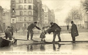 فيضان باريس ، فرنسا ، يناير 1910 بواسطة مصور فرنسي