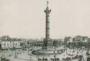 La Colonne de Juillet ، Place de la Bastille ، عمود يوليو ، مكان الباستيل (التصوير الفوتوغرافي) بواسطة مصور فرنسي