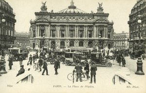 Place de l'Opera ، باريس (b / w photo) بواسطة مصور فرنسي