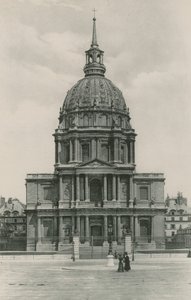Le Dome de lHotel des Invalides ، قبة العجزة (حفر ضوئي) بواسطة مصور فرنسي