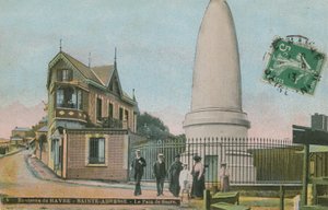 Pain de sucrre (نصب السكر) في Saint-Adresse بالقرب من Le Havre. ضريح بني في ذكرى شارل Lefebvre-Desnouettes. أُرسلت البطاقة البريدية عام 1913. بواسطة مصور فرنسي