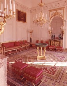 غرفة استقبال في Grand Trianon (صورة) بواسطة المدرسة الفرنسية
