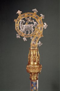 Crozier of the Abbess of Lys ، من القرن الثالث عشر إلى الخامس عشر (الذهب والكريستال الصخري)