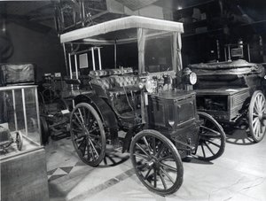سيارات بيجو المبكرة ، 1898 بواسطة المدرسة الفرنسية