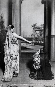 بطاقة بريدية تصور سارة برنهاردت (1844-1923) في فيدر بقلم جان راسين (1639-99) أواخر القرن التاسع عشر بواسطة المدرسة الفرنسية