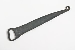 منشار (حديد مشغول)
