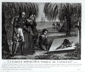 عائلة الجنرال هنري جراتين برتراند (1773-1844) في قبر نابليون بونابرت (1769-1821) 1821 (ليثو) (صور من وزن الجسم) بواسطة المدرسة الفرنسية