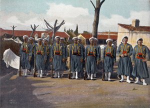 Tirailleurs - في "" Military Album "" بواسطة المدرسة الفرنسية