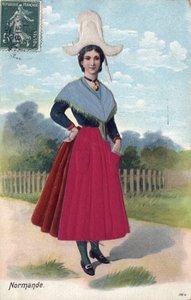 امرأة بالزي التقليدي من نورماندي سي. 1910 - امرأة بالزي التقليدي من نورماندي بواسطة المدرسة الفرنسية