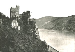 قلعة راينشتاين على نهر الراين ، ألمانيا ، 1895.