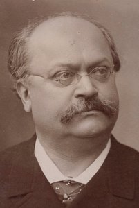بورتريه الملحن تشارلز ليكوك 1832-1918.
