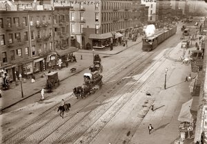 شارع إليفينث أفينيو وسكة حديد نيويورك المركزية ، بقلم باين ، جورج جرانثام (1865-1944). صور الألبومين ، ج. 1911. مجموعة خاصة