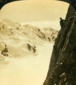 صعود خطير ، جبل مالت برون ، نيوزيلندا ، c1909. بواسطة جورج روز