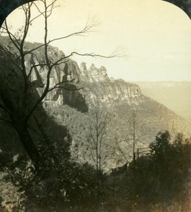 أحواض كاتومبا وجاميسون ، الجبال الزرقاء ، نيو ساوث ويلز ، أستراليا ، 1908. بواسطة جورج روز