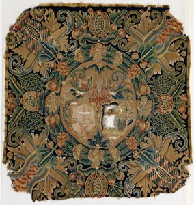 غطاء وسادة درعي منسوج، ربما من ولاية ساكسونيا السفلى، صنع في القرن السابع عشر (الصوف) بواسطة المدرسة الألمانية