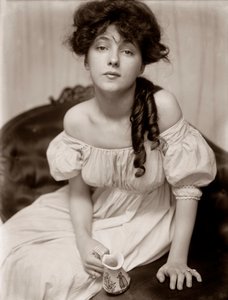 Portrait of Evelyn Nesbit by Gertrude Kasebier, c.1900 (platinum print)