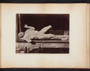 شخص محنط في بومبي ، إيطاليا Impronte umane trovato 1868 (بومبي (العنوان على الكائن) بواسطة جورجيو الصيف