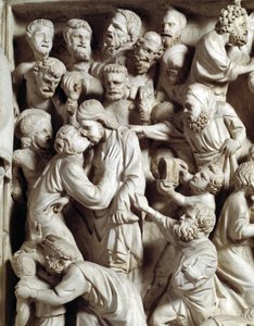 تفاصيل نقوش الكرسي التي حققها جيوفاني بيسانو (1248-1314): قبلة يهوذا (تفاصيل النقوش البارزة على المنبر الرخامي ، قبلة يهوذا) 1302-1311 كاتدرائية بيزا (دومو دي بيزا) ، إيطاليا بواسطة جيوفاني بيسانو