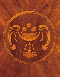 التفاصيل من جانب خشب التوليب الشمالي ، وخشب الورد ، وخشب الفاكهة والخشب ، c.1800 بواسطة جوزيبي ماغيوليني