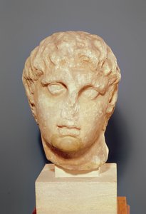 رأس أحد Diadochi أو رأس الإسكندر الثالث (356-323 قبل الميلاد) العظيم (رخام)