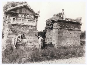  بواسطة جوجليلمو (1852-1930) بلوشوف