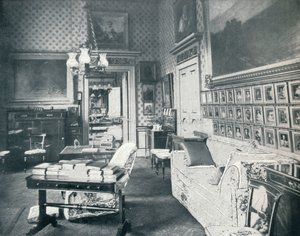 غرفة ملابس الأمير كونسورتس في قصر باكنغهام ، c1899 ، 1901 بواسطة HN King