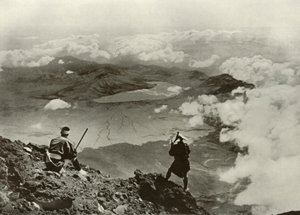 ميلان فوق الغيوم ، 1910. بواسطة هربرت بونتينج