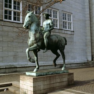 The Rider، 1908 (bronze)