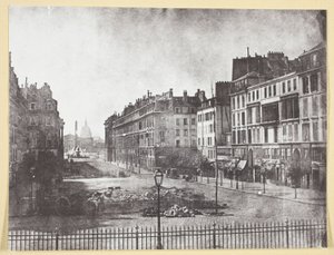 Rue Royale and Remains of the Barricades لعام 1848