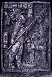 عتبة حجرية منحوتة من المعبد 23 ، Yaxchilan ، 726 م ، تظهر الحاكم Shield Jaguar وزوجته ، سيدة Xoc ، تجري طقوس إراقة الدماء ، من المدن القديمة في العالم الجديد ، بقلم كلود جوس بواسطة تكريم بعد تشابوي