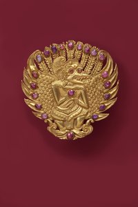 Brooch, late 19th century (gold and rubies) بواسطة المدرسة الاندونيسية