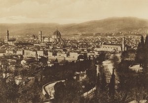 فلورنسا / فلورنسا: منظر بانورامي لفلورنسا من S Miniato al Monte (صورة أبيض وأسود) بواسطة مصور إيطالي