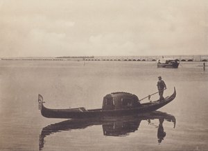 طريق الجندول وبونتي فيراتا (صورة b / w) بواسطة مصور إيطالي