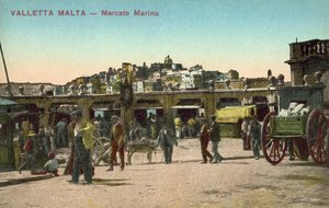 Marina market, Valletta (colour photo) بواسطة مصور إيطالي
