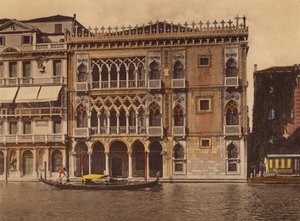  بواسطة مصور إيطالي