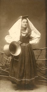  بواسطة مصور إيطالي