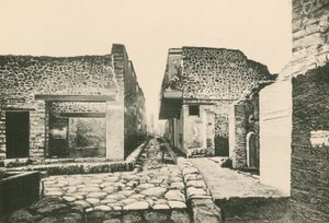 بيت البنسلي كما هو (الحفر) بواسطة المدرسة الايطالية