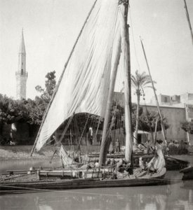 على قناة المحمودية ، الإسكندرية ، مصر ، القرن العشرين