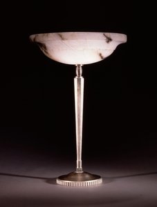 مصباح طاولة من البرونز الفضي صممه جاك إميل روهلمان (1879-1933) ، حوالي عام 1913 بواسطة جيمس بيكر (Attr. To) Pyne