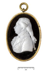 جورج الرابع ، أمير برنس ، c.1790 (زجاج أبيض في إطار معدني مذهب) بواسطة جيمس تاسي