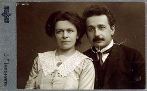 صورة شخصية للعبة ألبرت أينستين وميليفا أينشتاين-ماريك في عام 1911 ، 1911