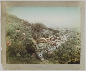 Kiga, near Miyanoshita, Kanagawa Prefecture, Japan (hand-coloured b/w photo) بواسطة مصور ياباني