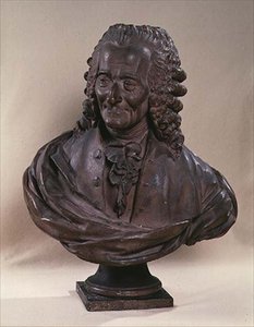 تمثال نصفي فولتير (1694-1778) بواسطة جان بابتيست أنطوان كاديت دي بوبر
