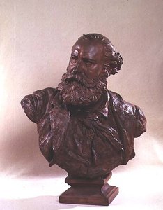 تمثال نصفي لتشارلز جونود (1818-93) حوالي 1874 (برونزي) بواسطة جان بابتيست كاربو